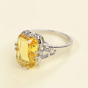 Yellow Fashion Inlaid CZ Cocktail Ring